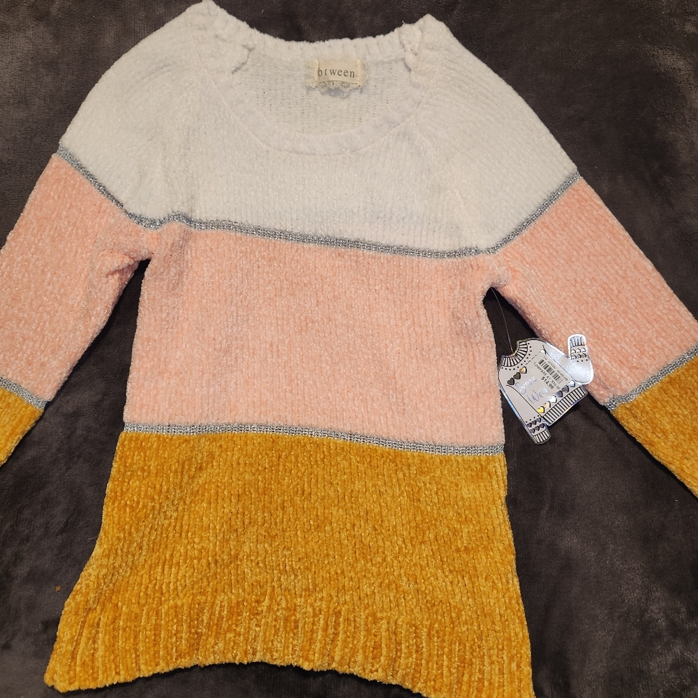 Soft sweater for girl